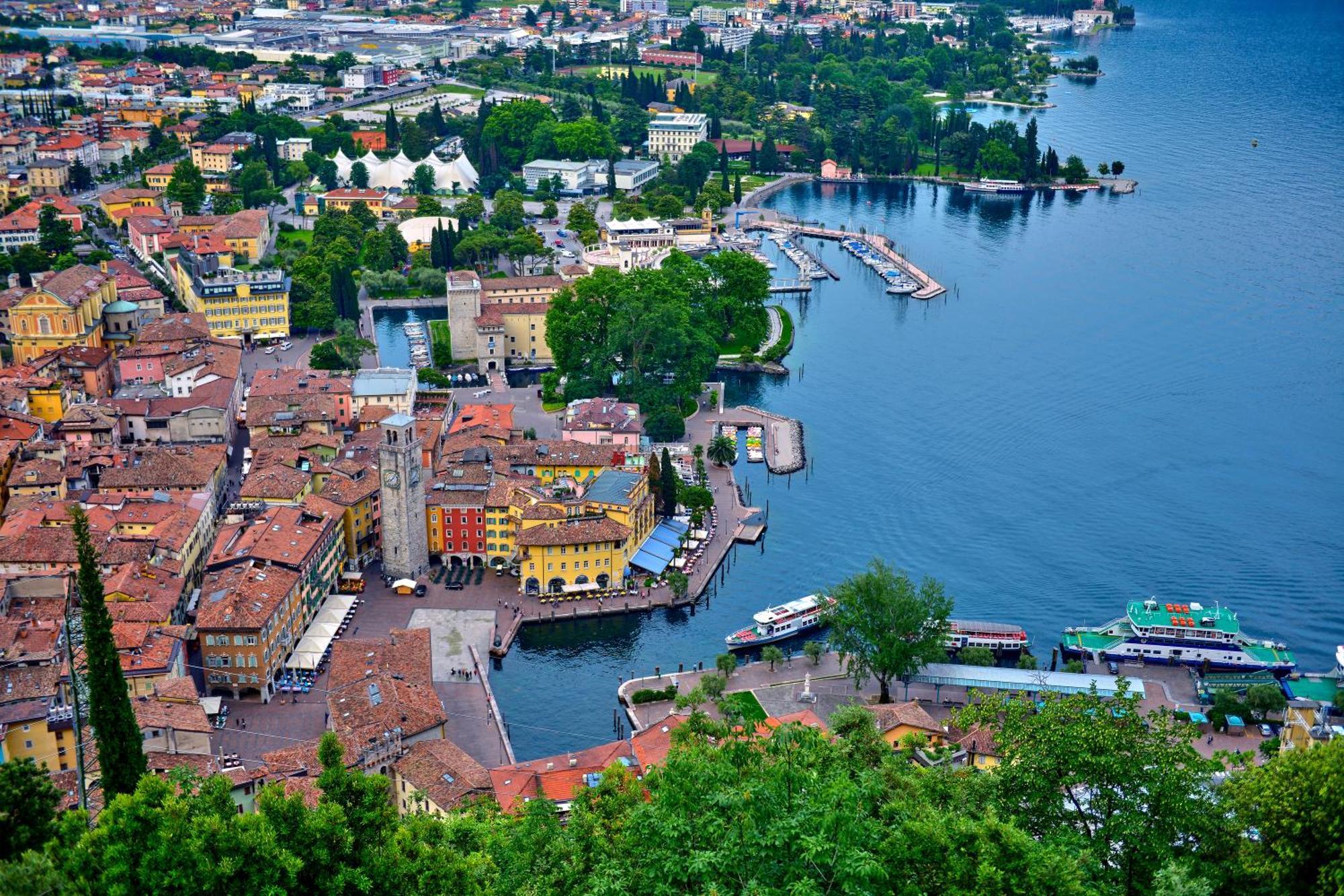 Casa Del Faro - Happy Rentals Peschiera del Garda Dış mekan fotoğraf